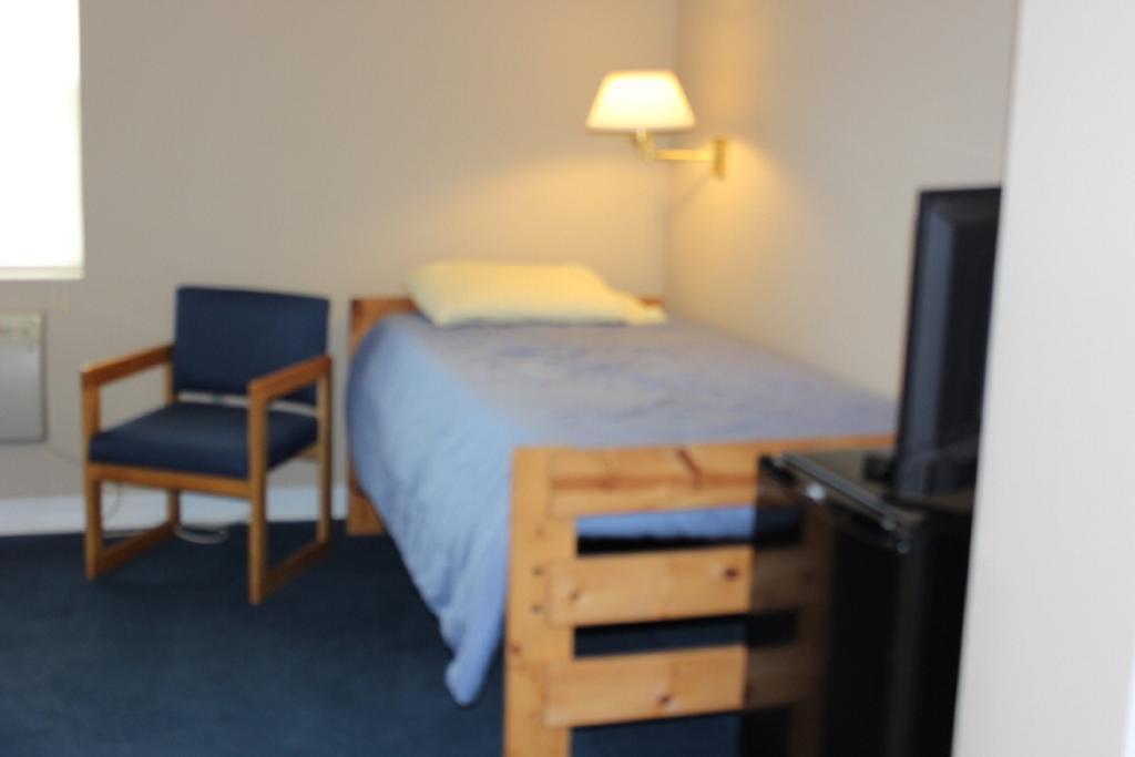 Lewiston Hall Hostel Foley Cameră foto